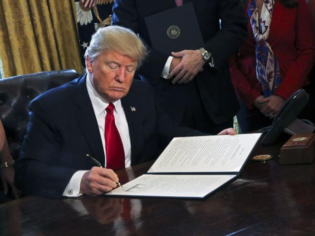 presidenttrumpmovestorollbackobamaadministrationregulations